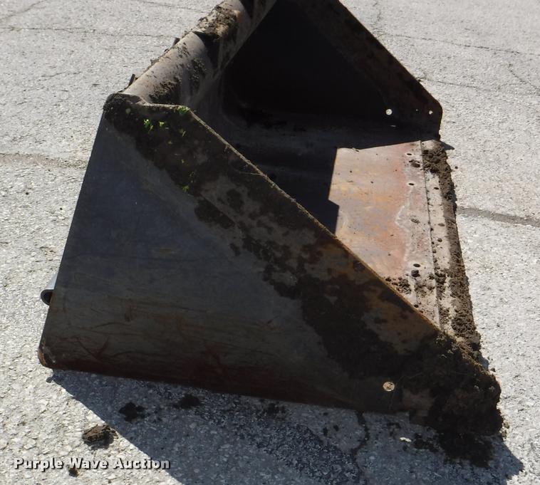 image for item BY9134 Bobcat low profile bucket