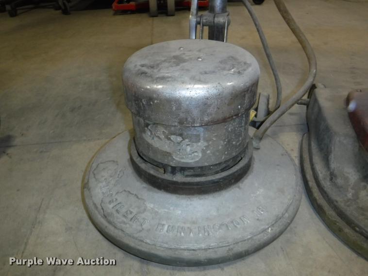 image for item BY9135 (4) floor buffers