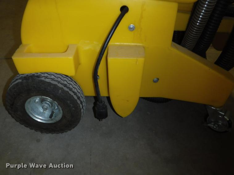 image for item BY9142 Kaivac cleaning system