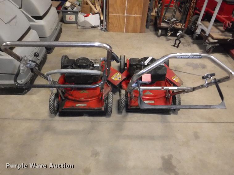 image for item BY9143 (2) Toro push mowers