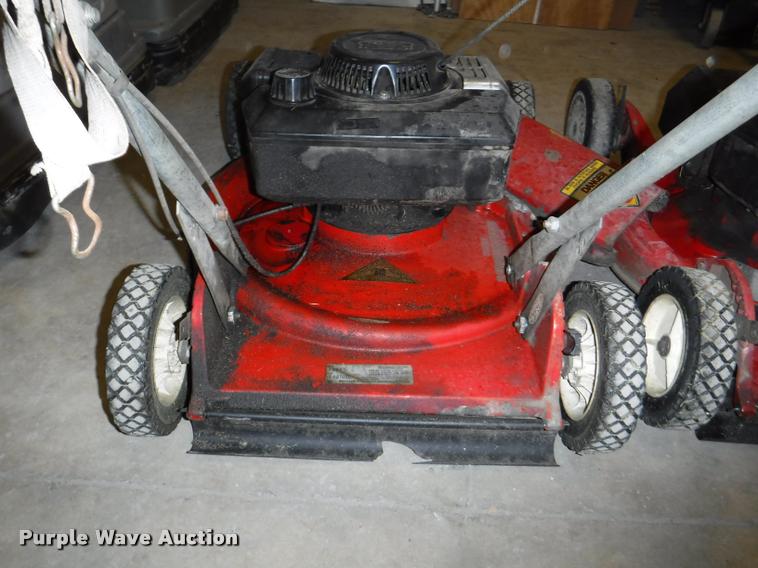 image for item BY9143 (2) Toro push mowers