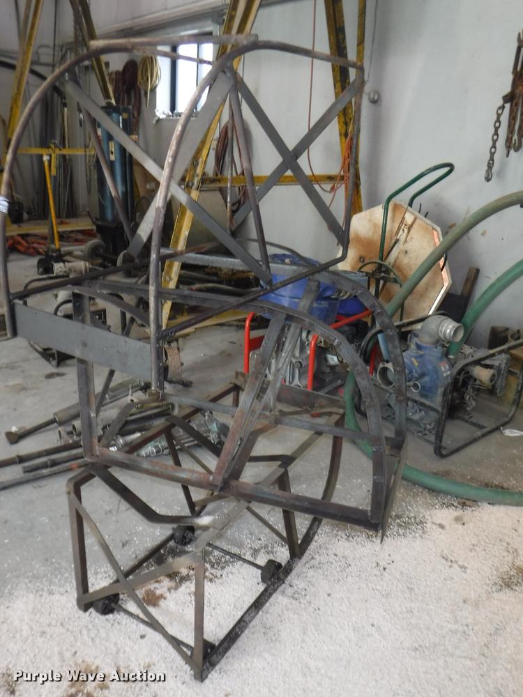 image for item BY9209 (3) barrel stands