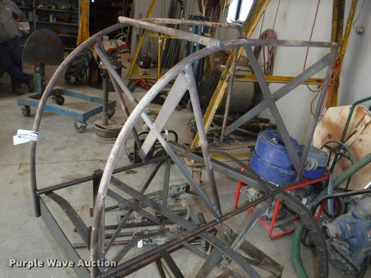 image for item BY9209 (3) barrel stands