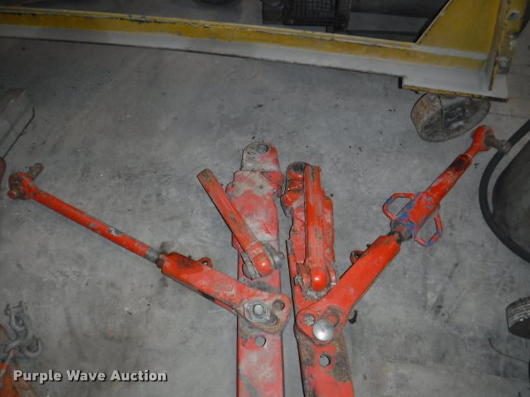 image for item BY9218 (2) three point arm sets