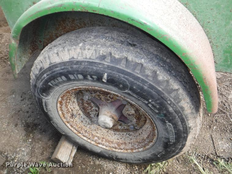 image for item BY9219 Sullair air compressor