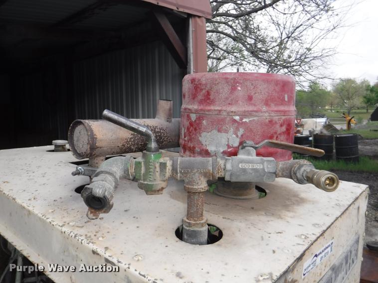 image for item BY9219 Sullair air compressor