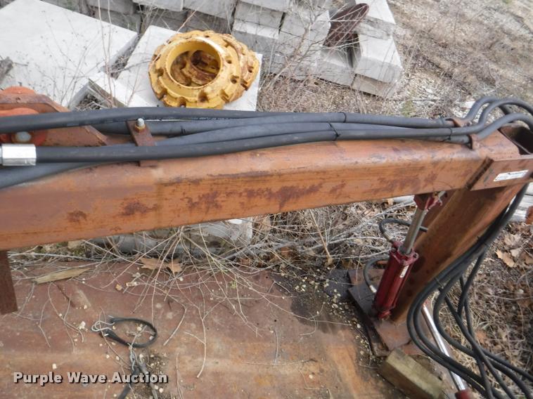 image for item BY9221 Flatbed with auger crane