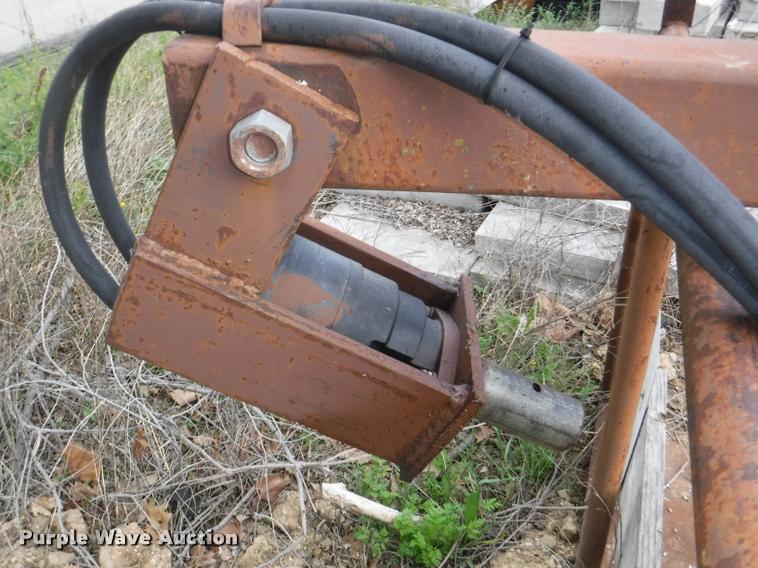 image for item BY9221 Flatbed with auger crane