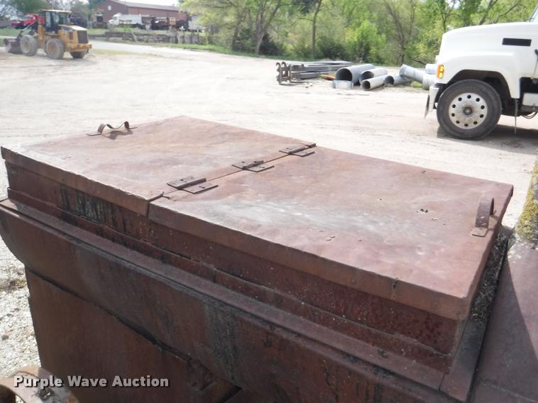 image for item BY9223 Asphalt patch pot