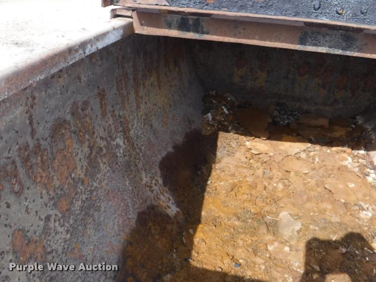 image for item BY9223 Asphalt patch pot