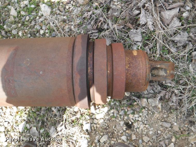 image for item BY9224 Heil HPT53 hydraulic hoist