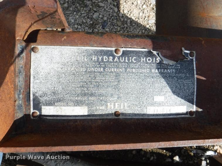 image for item BY9224 Heil HPT53 hydraulic hoist