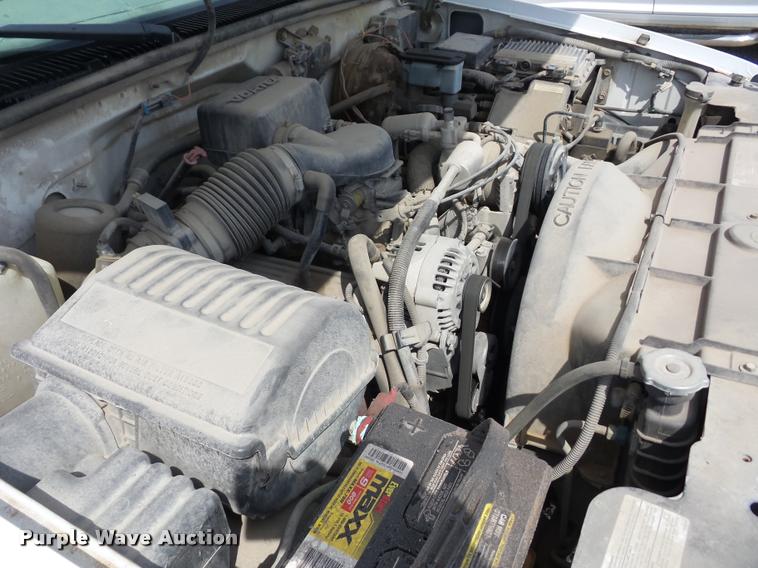 image for item BZ9717 1998 GMC Sierra 1500 pickup truck