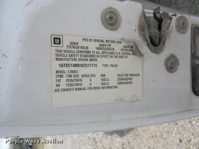 image for item BZ9717 1998 GMC Sierra 1500 pickup truck