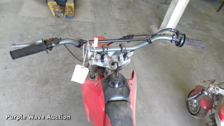 image for item CB9682 2003 Honda XR100R dirt bike