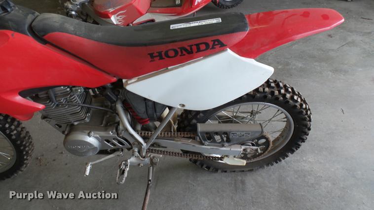 image for item CB9682 2003 Honda XR100R dirt bike