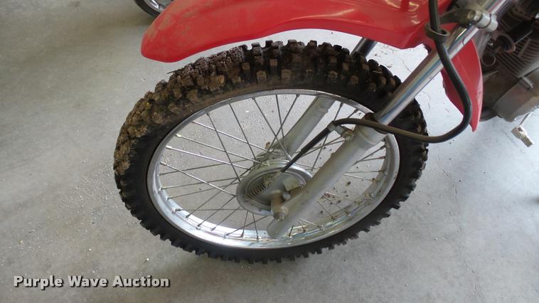 image for item CB9682 2003 Honda XR100R dirt bike