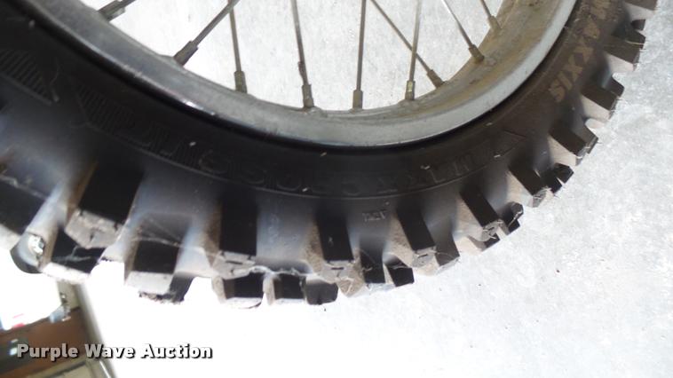 image for item CB9682 2003 Honda XR100R dirt bike