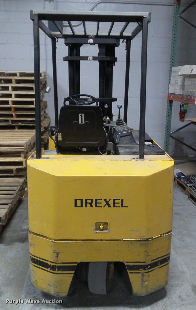 image for item CB9932 1996 Drexel SLT30 forklift