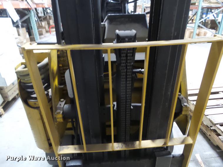 image for item CB9932 1996 Drexel SLT30 forklift