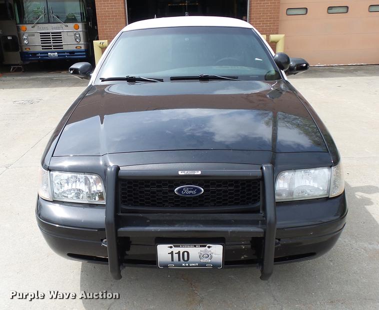 image for item CC9136 2011 Ford Crown Victoria Police Interceptor