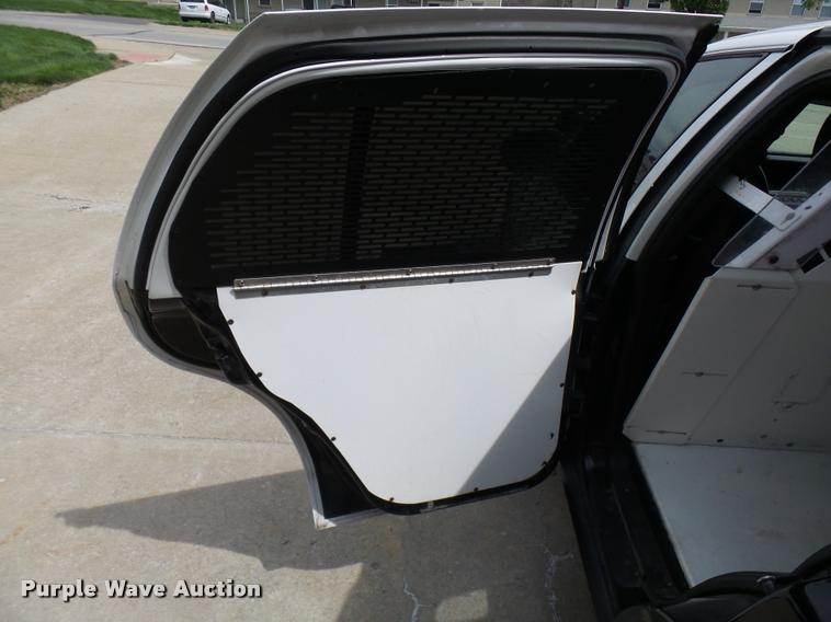 image for item CC9136 2011 Ford Crown Victoria Police Interceptor