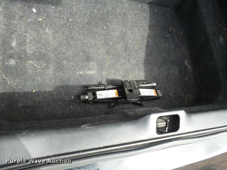 image for item CC9136 2011 Ford Crown Victoria Police Interceptor