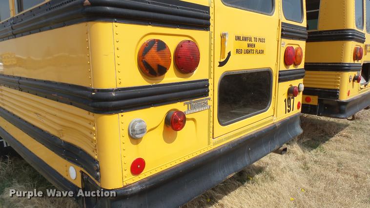 image for item DA0451 1997 International 3800 school bus