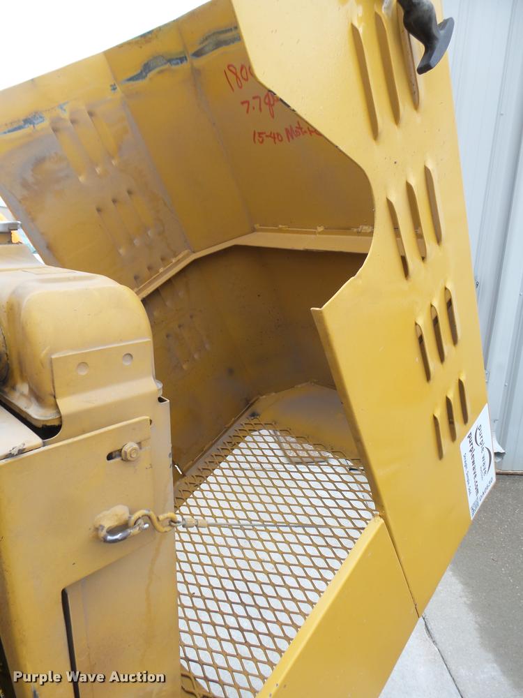 image for item DA0630 1991 Vermeer 1250 chipper