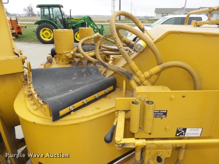 image for item DA0630 1991 Vermeer 1250 chipper