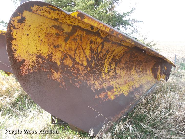 image for item DA0633 Wausau right angle snow plow