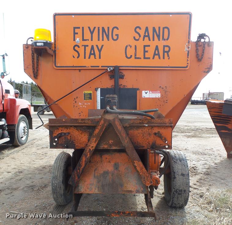 image for item DA0634 Swenson salt spreader