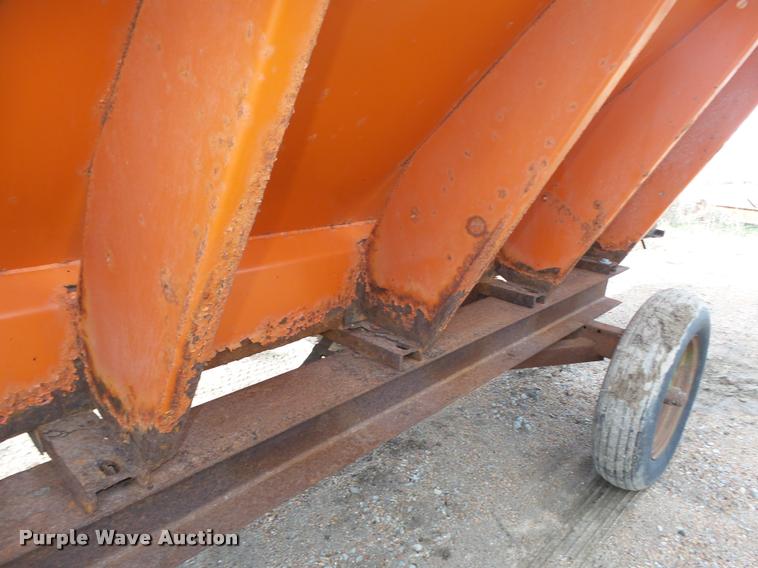 image for item DA0634 Swenson salt spreader