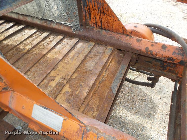 image for item DA0634 Swenson salt spreader