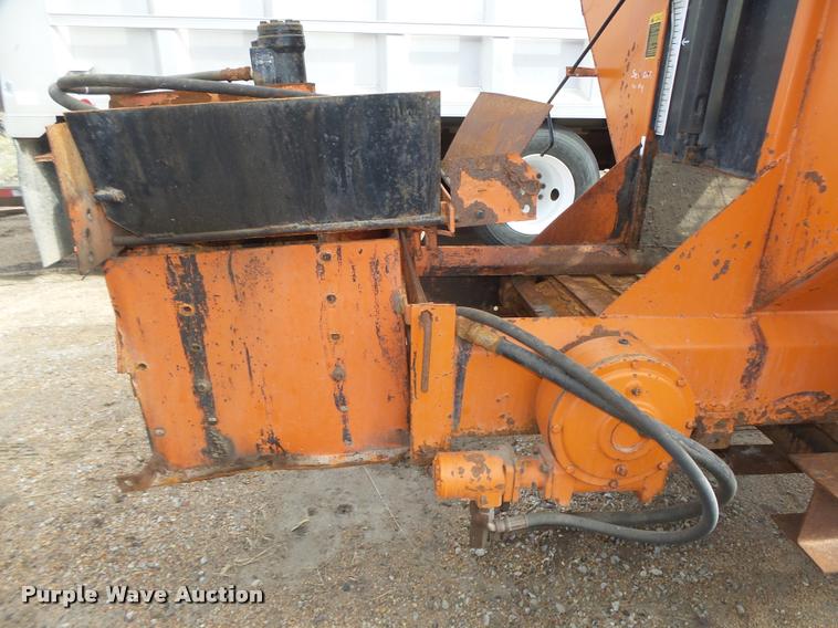 image for item DA0634 Swenson salt spreader