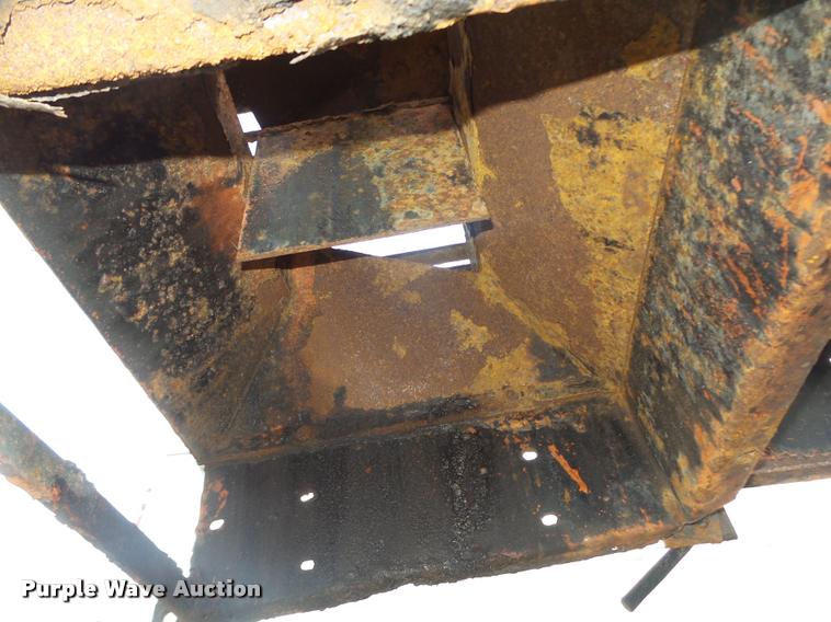 image for item DA0634 Swenson salt spreader