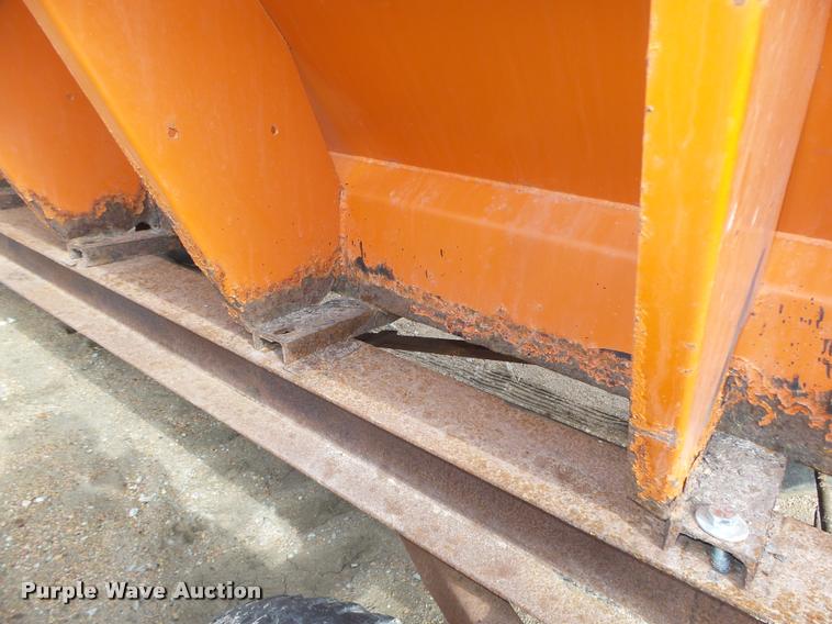 image for item DA0634 Swenson salt spreader