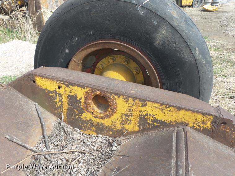 image for item DA0635 Carrier/tow dolly