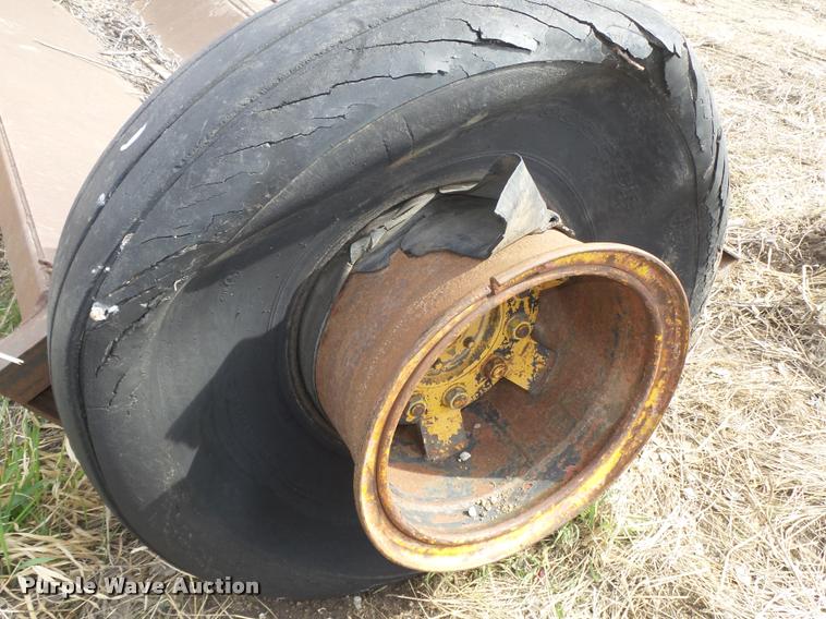 image for item DA0635 Carrier/tow dolly