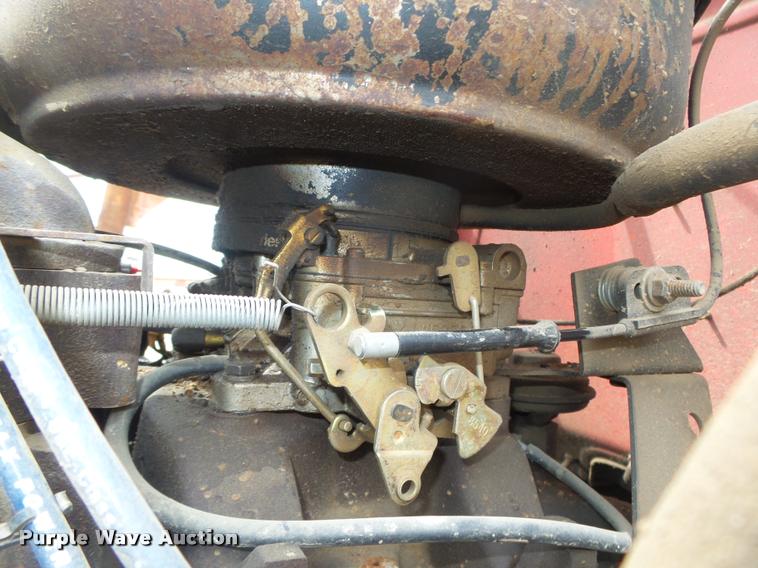 image for item DA0637 1981 International winch truck