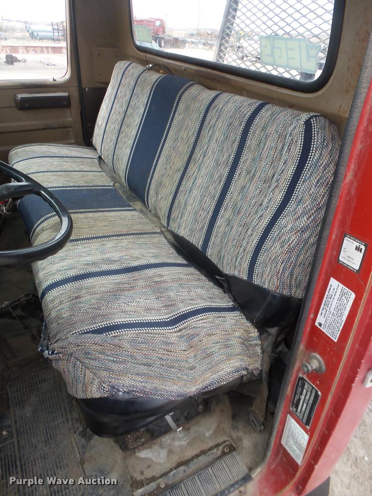 image for item DA0637 1981 International winch truck