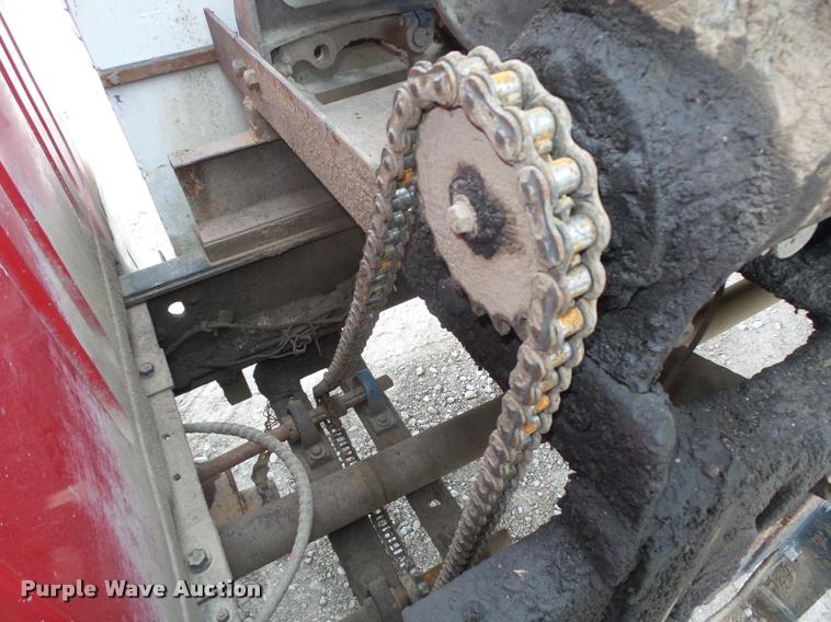 image for item DA0637 1981 International winch truck