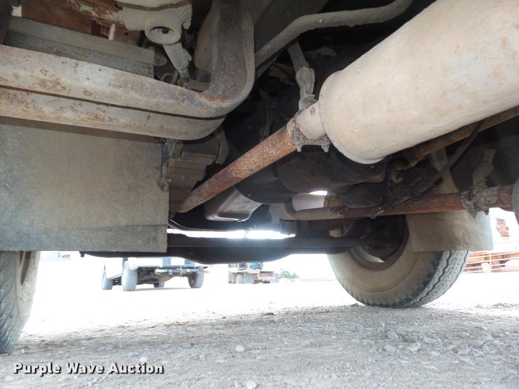 image for item DA0637 1981 International winch truck