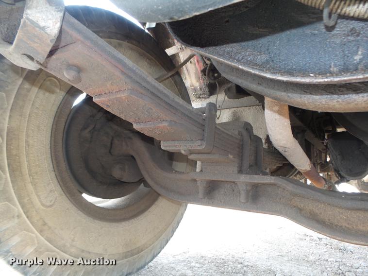 image for item DA0637 1981 International winch truck