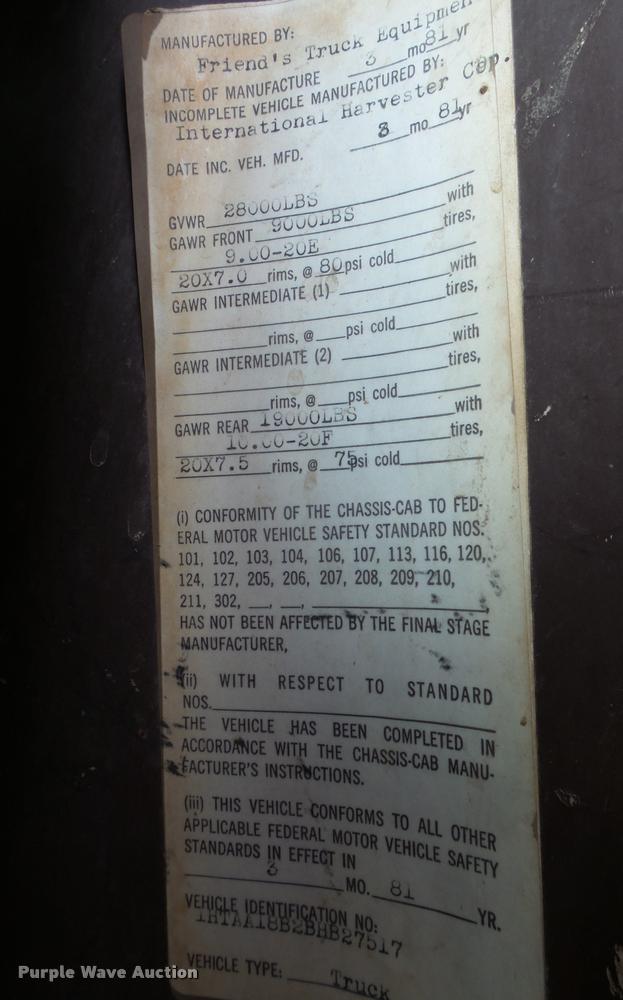 image for item DA0637 1981 International winch truck