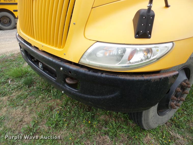 image for item DA1859 2006 International CE school bus