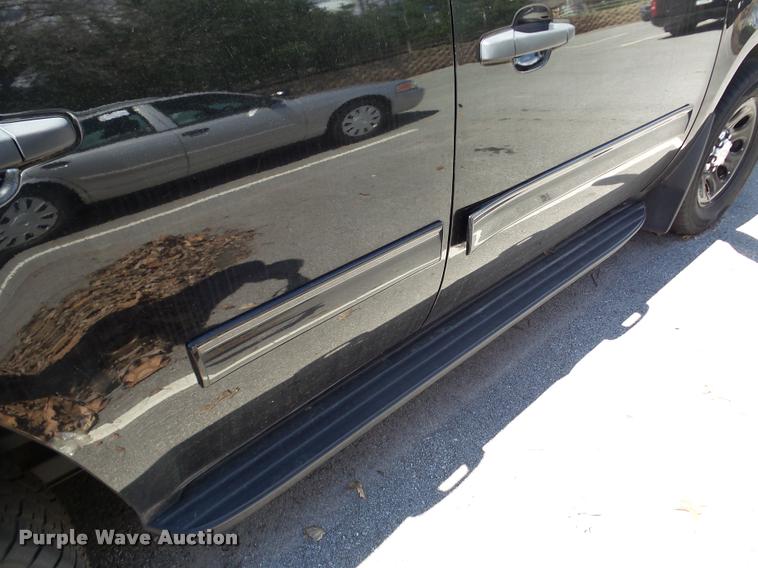 image for item DA1869 2012 Chevrolet Tahoe Police SUV