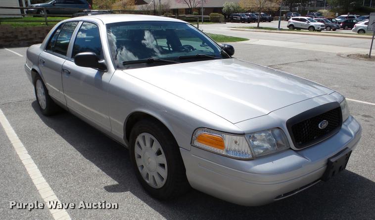 image for item DA1872 2009 Ford Crown Victoria Police Interceptor