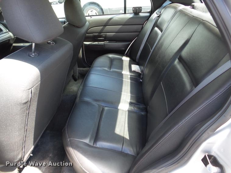 image for item DA1872 2009 Ford Crown Victoria Police Interceptor