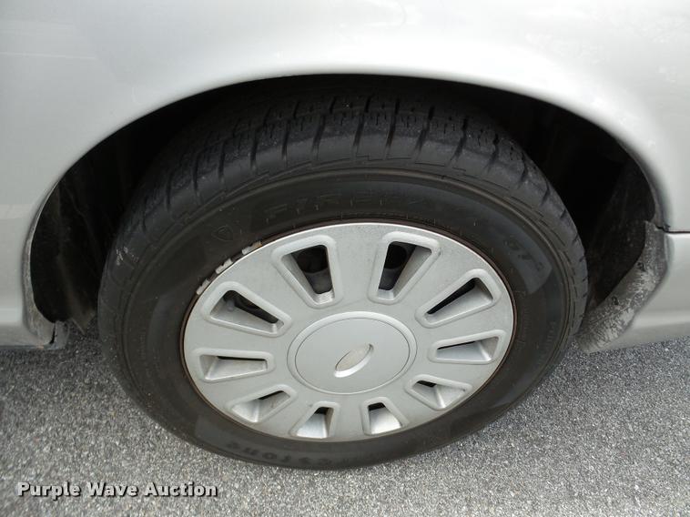 image for item DA1872 2009 Ford Crown Victoria Police Interceptor